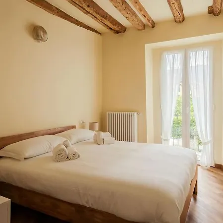 Casa Regina Margherita - Lussuoso Vista Con Parcheggio E Aria Condizionata Apartment