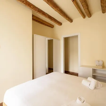 Casa Regina Margherita - Lussuoso Vista Con Parcheggio E Aria Condizionata Apartment Carate Urio